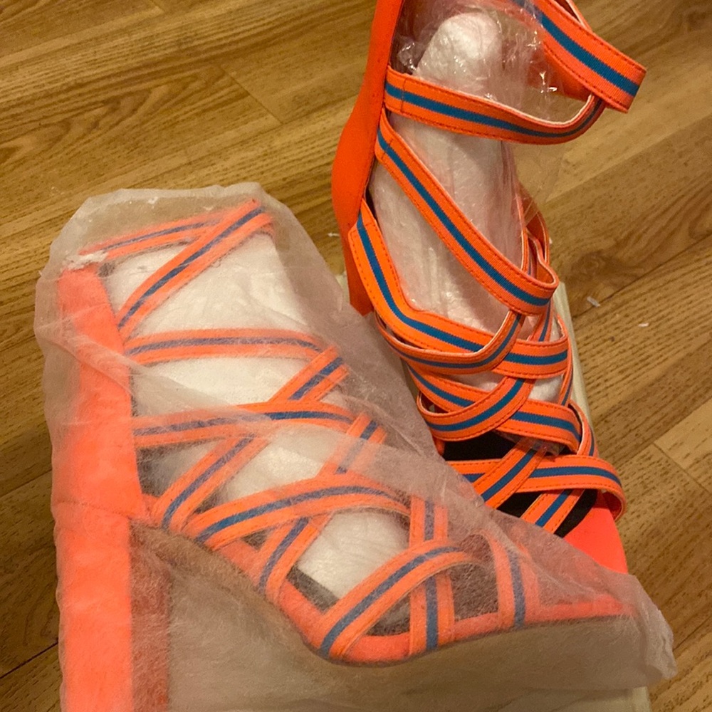 Brand New High Heels size 10